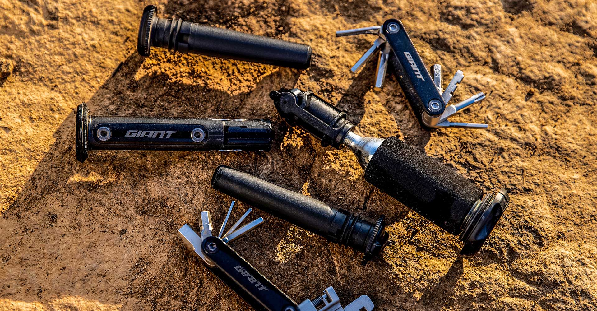 Lezyne Tienda -Lezyne Tienda clutch tools banner desktop